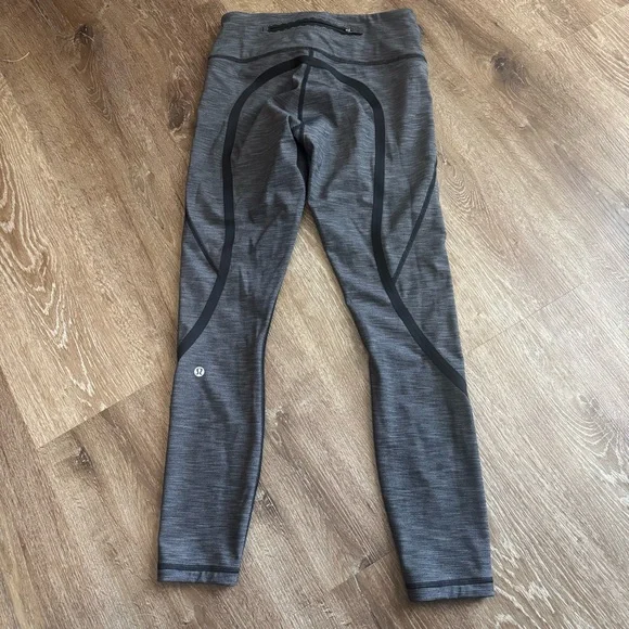 Lululemon On Track Tight - Picture 8 of 12